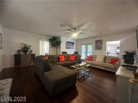 Homes For Sale - 2125 Elm Avenue<br/> Las Vegas, NV 89101