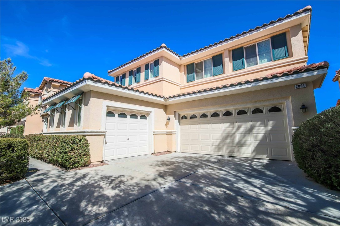 2894 CARMELO Drive