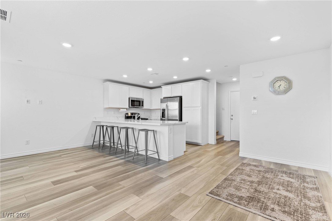 6144 Rathbone Street