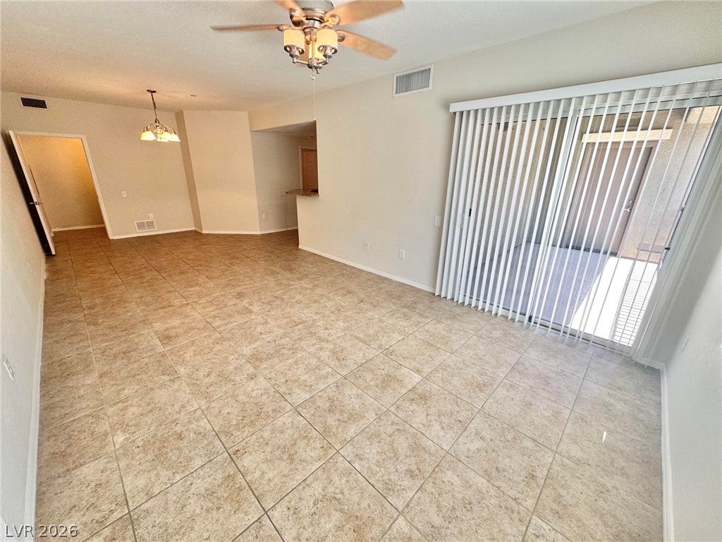 6868 Sky Pointe Drive 1036