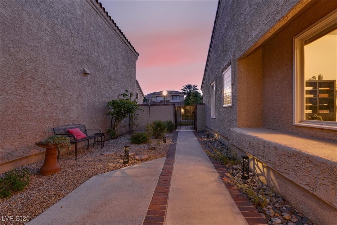 Las Vegas, Nevada 89113, United States, 3 Bedrooms Bedrooms, ,2 BathroomsBathrooms,Residential,Active,126460