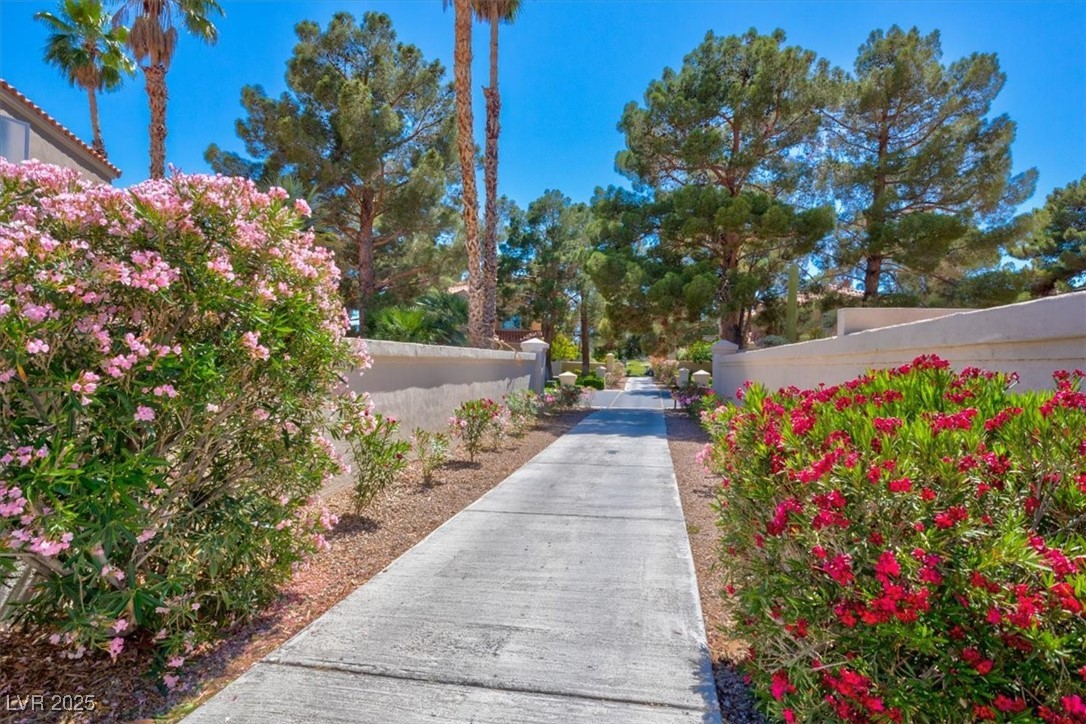 Las Vegas, Nevada 89113, United States, 3 Bedrooms Bedrooms, ,2 BathroomsBathrooms,Residential,Active,126460