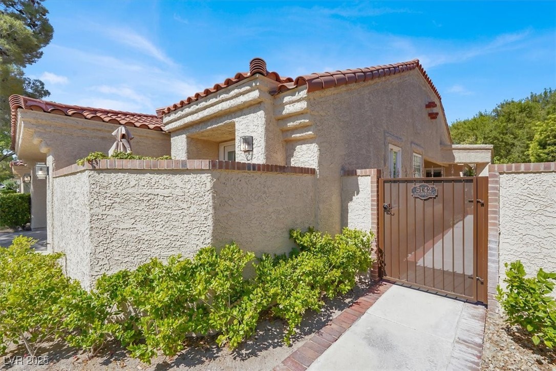 Las Vegas, Nevada 89113, United States, 3 Bedrooms Bedrooms, ,2 BathroomsBathrooms,Residential,Active,126460