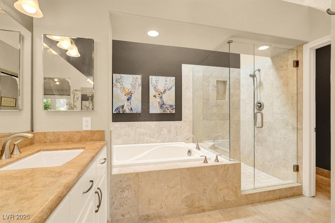 Las Vegas, Nevada 89113, United States, 3 Bedrooms Bedrooms, ,2 BathroomsBathrooms,Residential,Active,126460