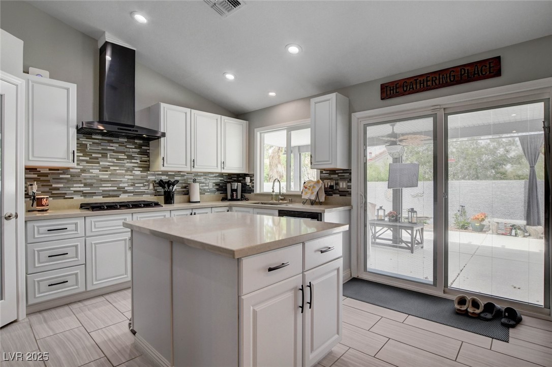 209 Tamarack Drive, Henderson, Nevada image 16