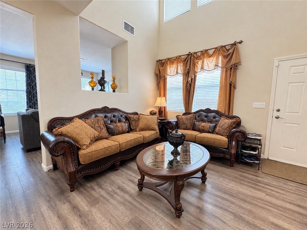 7546 Dobroyd Drive