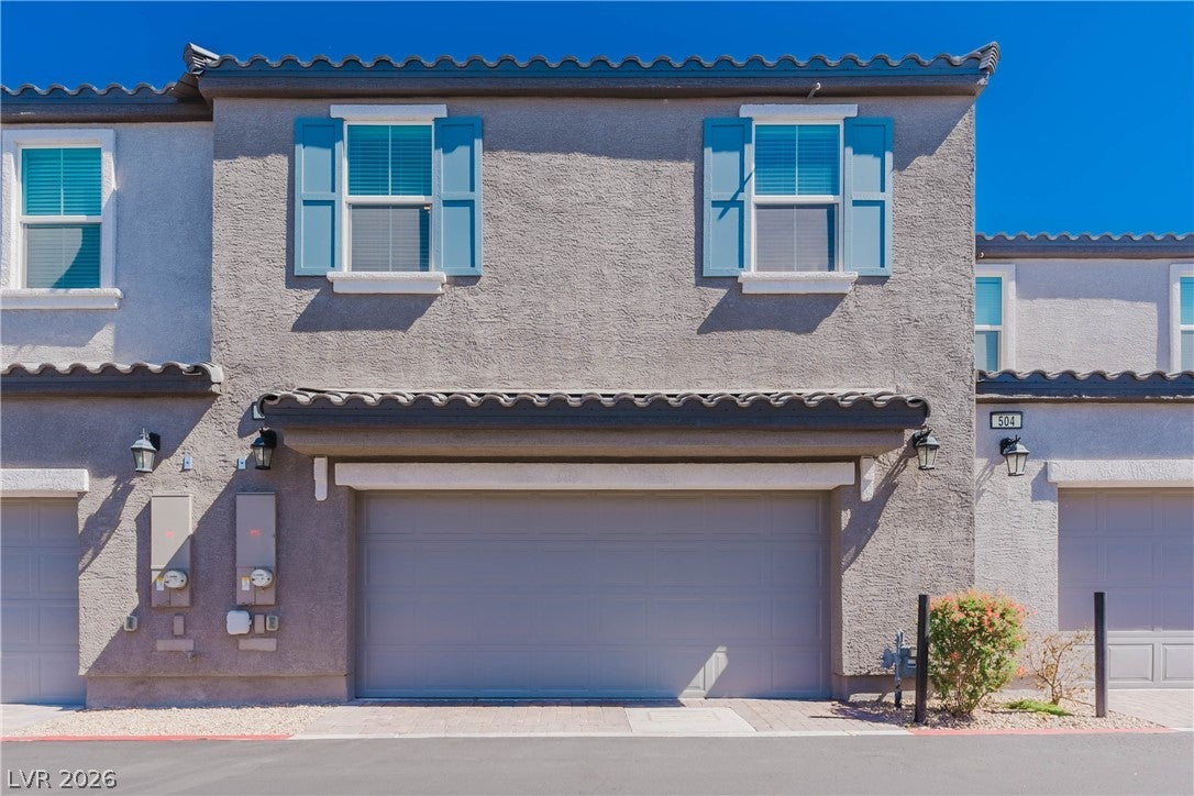 502 Ylang Place
