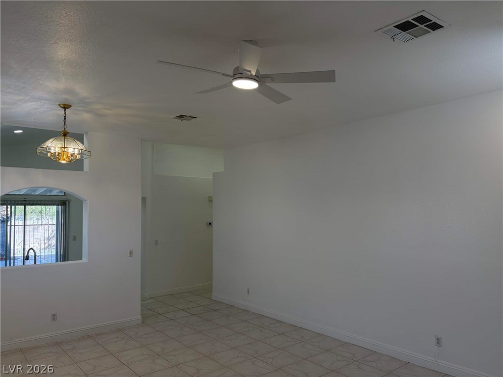 8104 Kempston Court