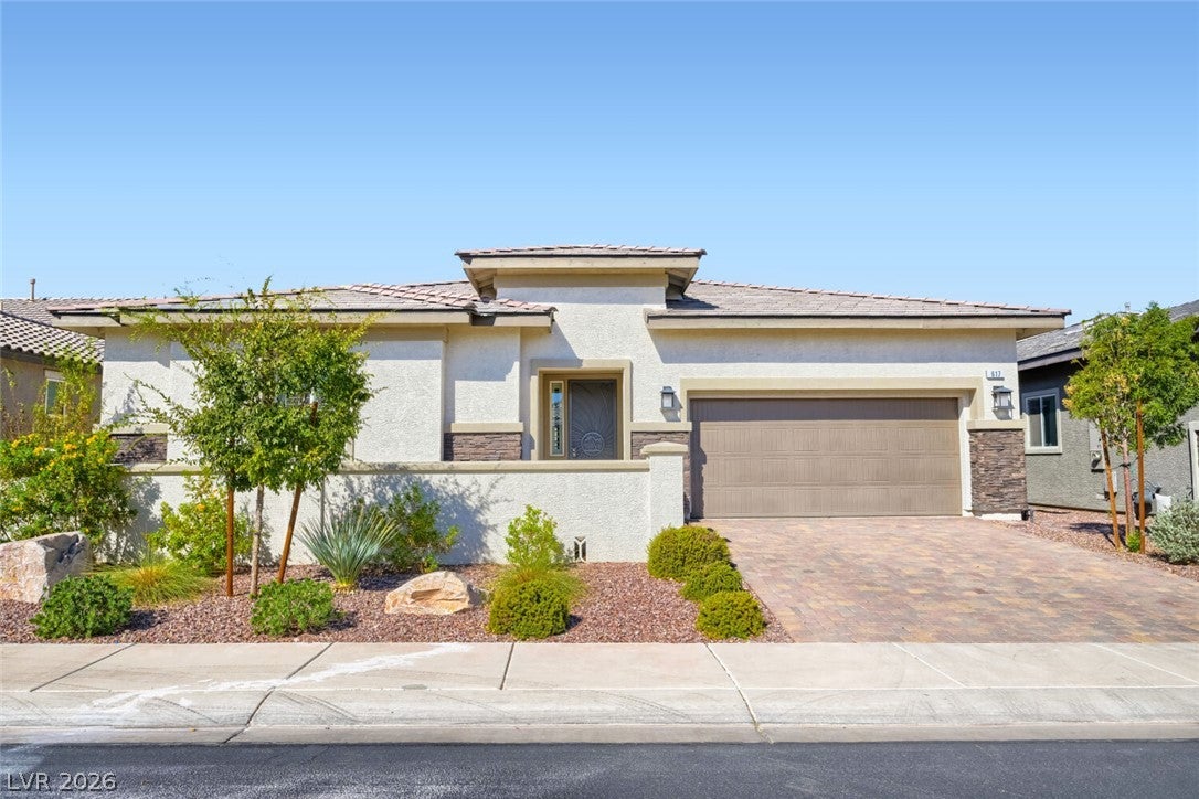 617 Comodo Street