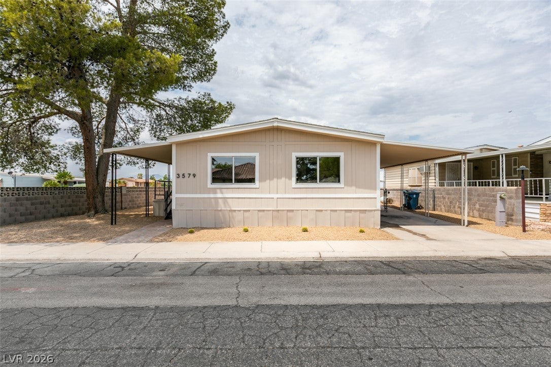 Properties 2 3579 Isle Royale Drive