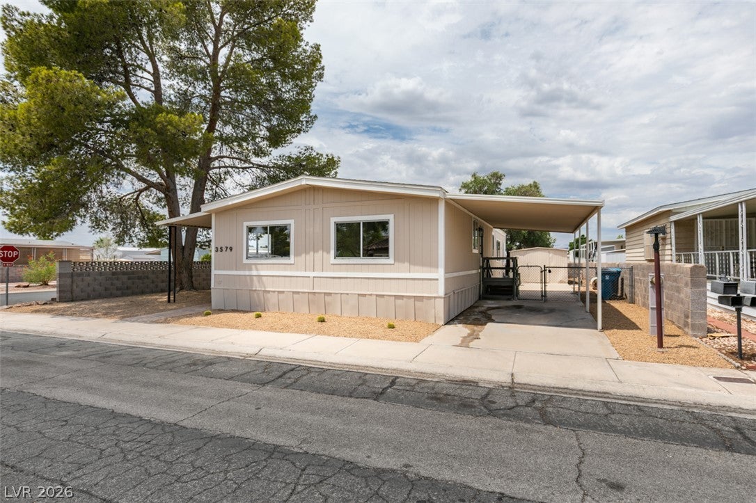 Properties 4 3579 Isle Royale Drive