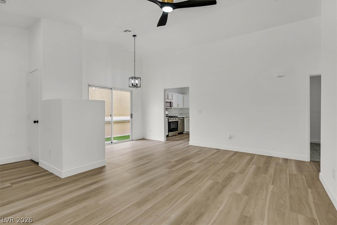 1480 Summer Glow Avenue