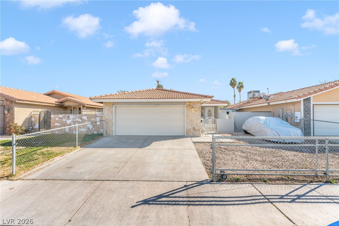 1824 Yellow Rose Street