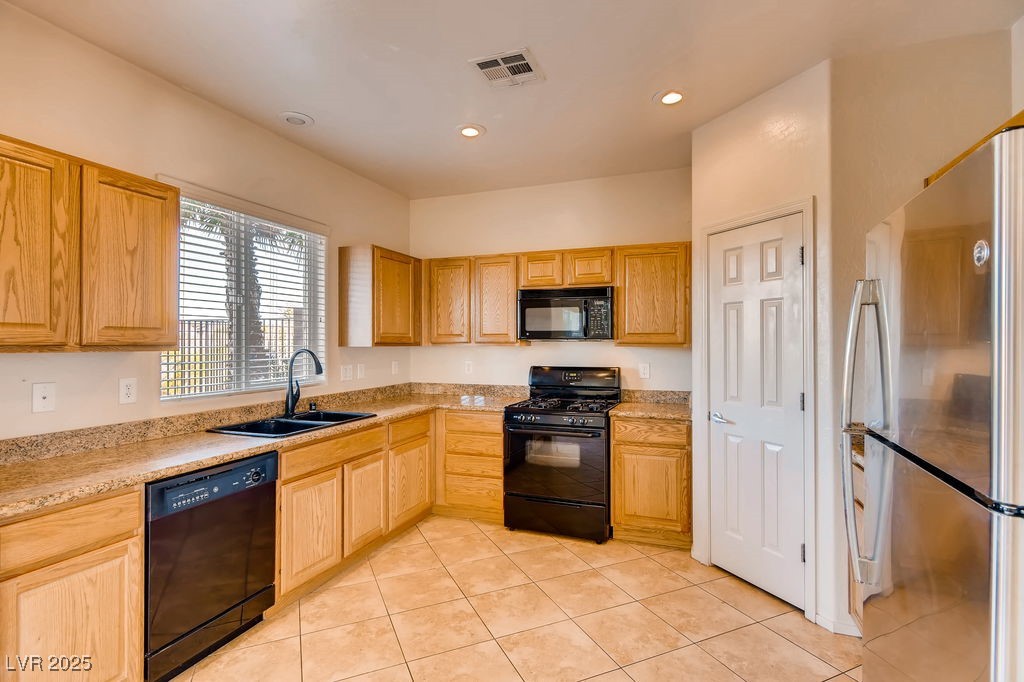 8205 Celina Hills Street, Las Vegas, Nevada image 6