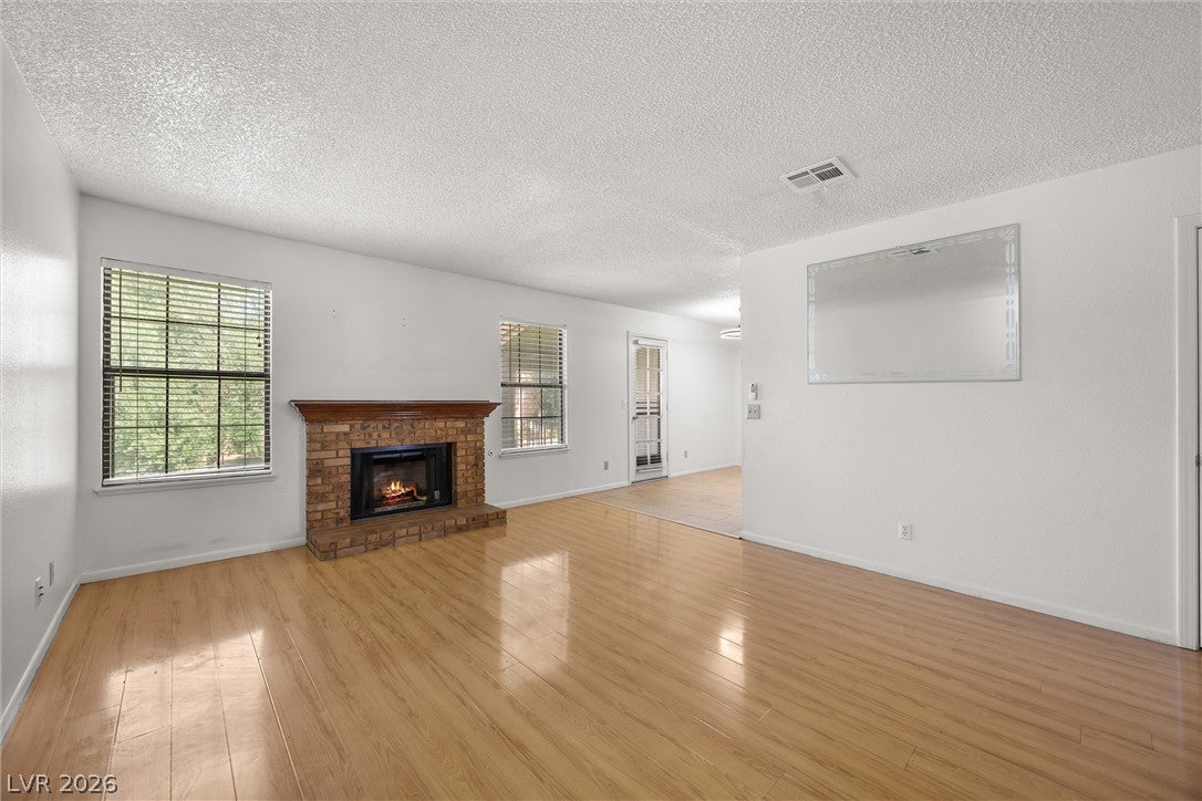 5576 W Rochelle Avenue 23D