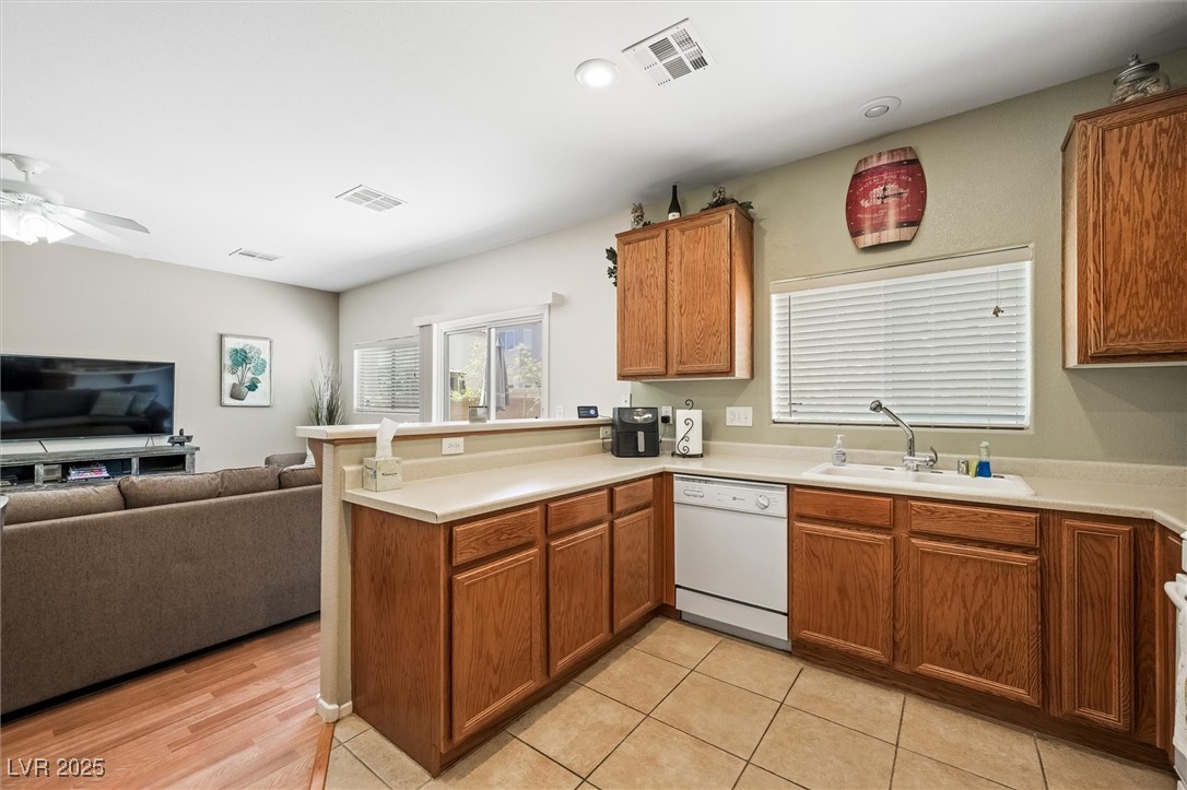 Las Vegas, Nevada 89141, United States, 3 Bedrooms Bedrooms, ,3 BathroomsBathrooms,Residential,Active,191657