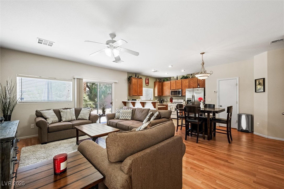 Las Vegas, Nevada 89141, United States, 3 Bedrooms Bedrooms, ,3 BathroomsBathrooms,Residential,Active,191657