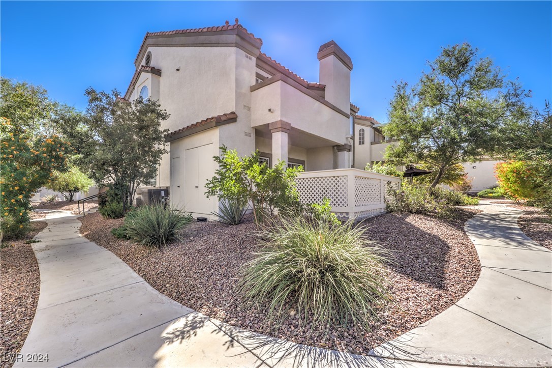 1688 Normandy Way, Henderson, Nevada image 1