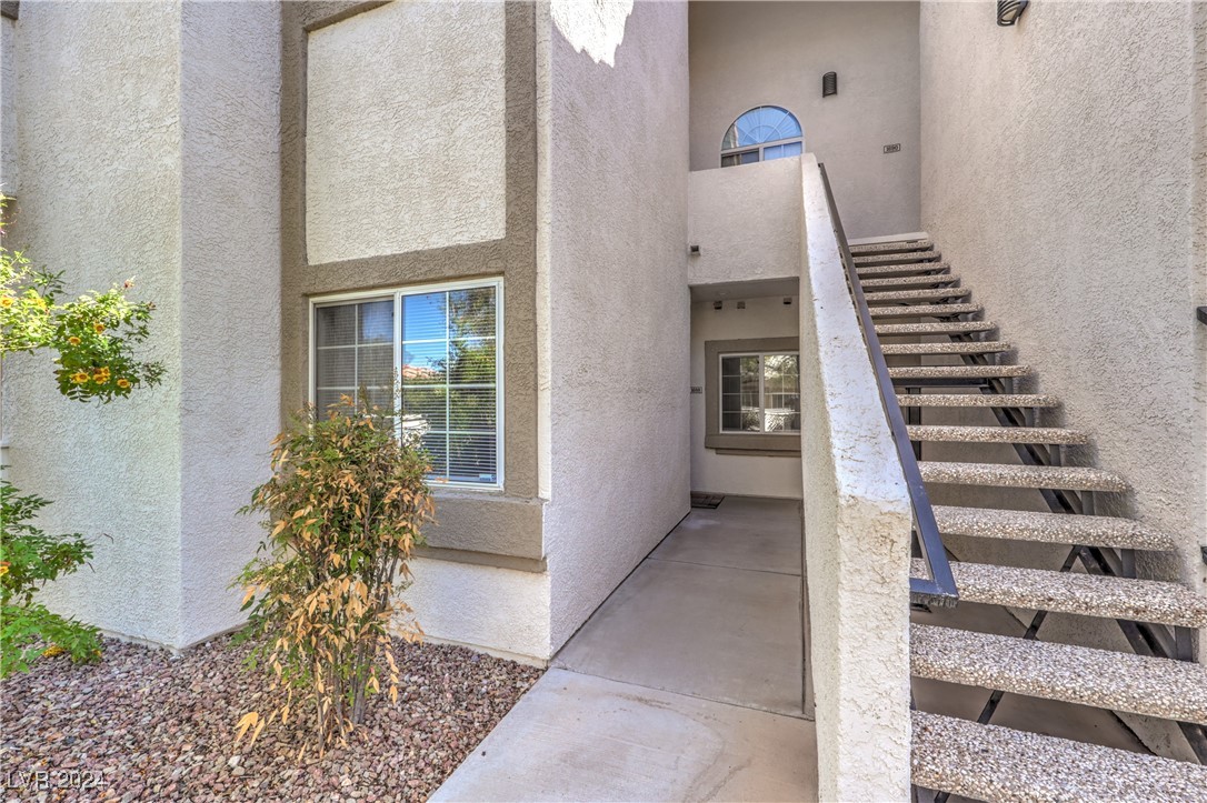 1688 Normandy Way, Henderson, Nevada image 2