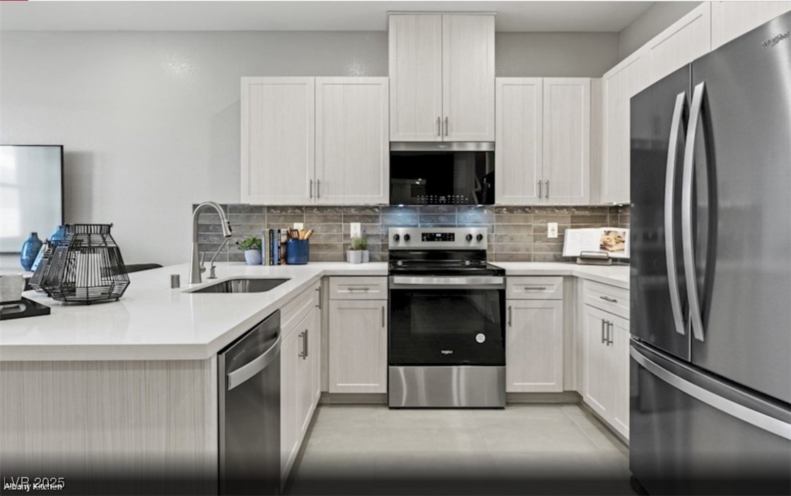 1980 Hydrangea Place