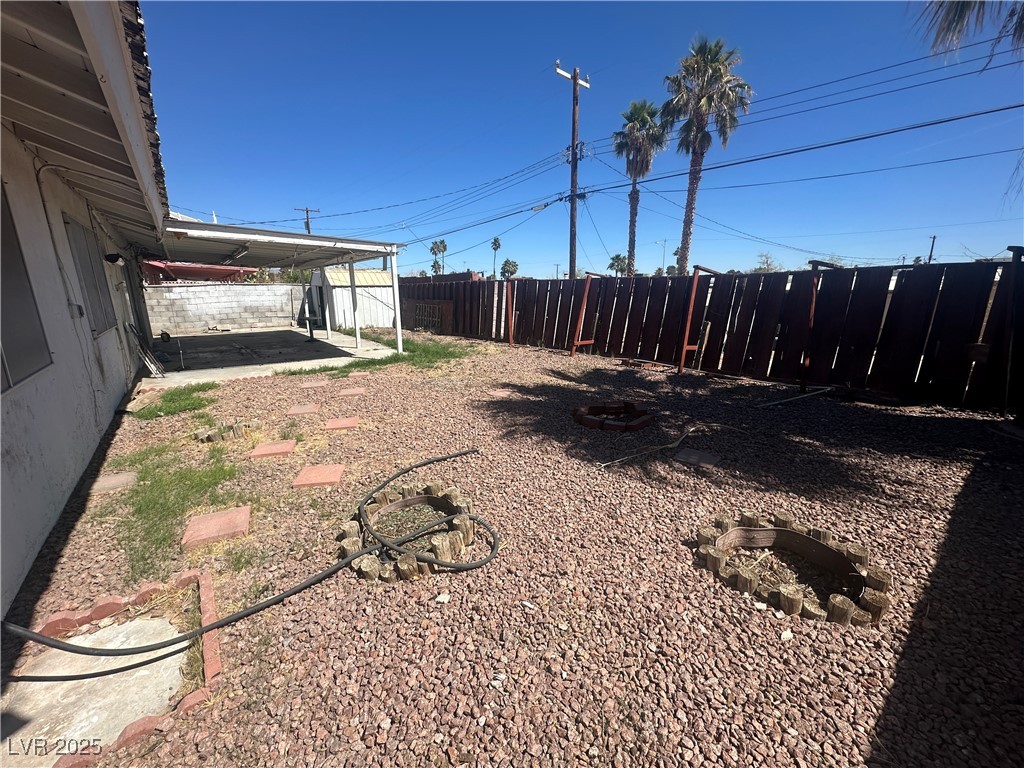 Las Vegas, Nevada 89107, United States, 4 Bedrooms Bedrooms, ,2 BathroomsBathrooms,Residential,Pending,94437