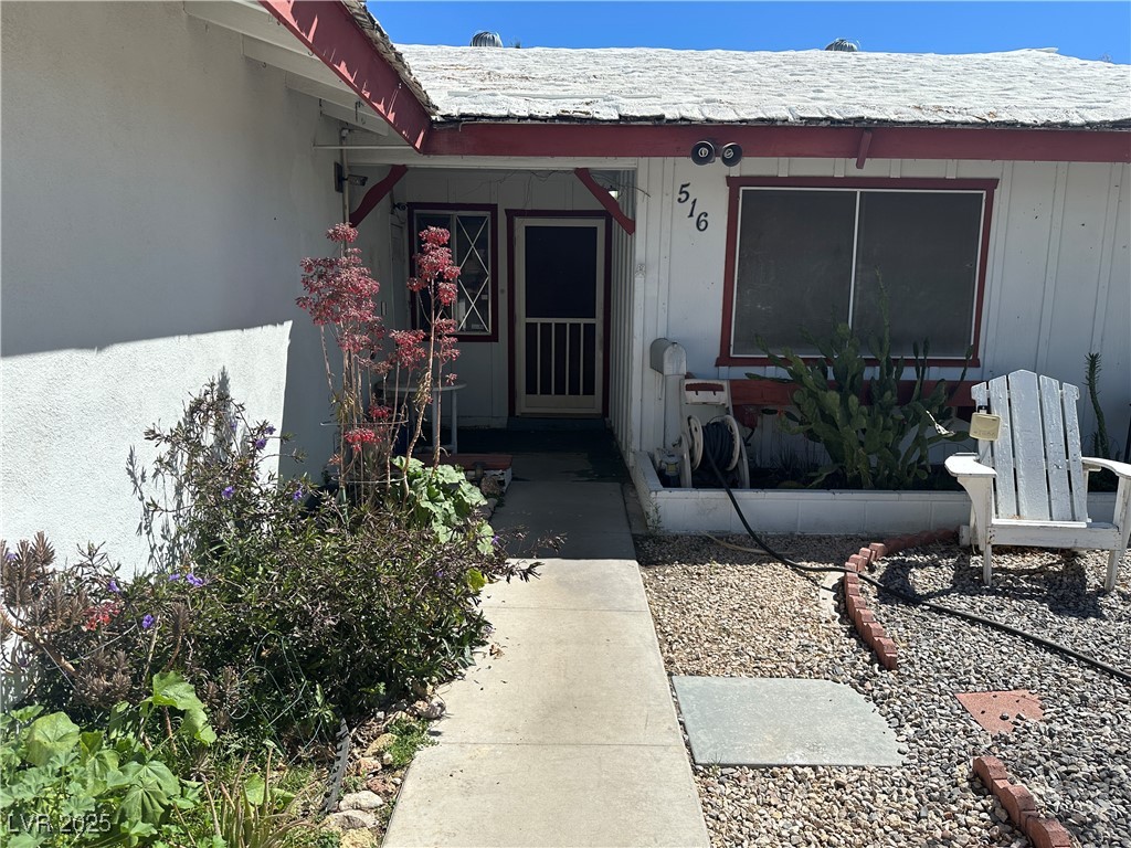 Las Vegas, Nevada 89107, United States, 4 Bedrooms Bedrooms, ,2 BathroomsBathrooms,Residential,Pending,94437