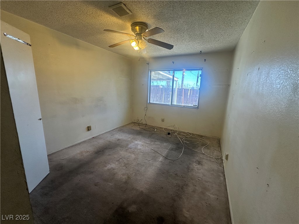 Las Vegas, Nevada 89107, United States, 4 Bedrooms Bedrooms, ,2 BathroomsBathrooms,Residential,Pending,94437