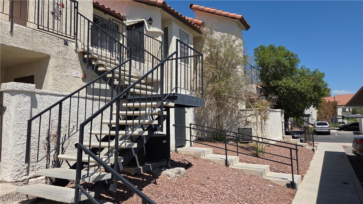 3683 Lucido Drive 15