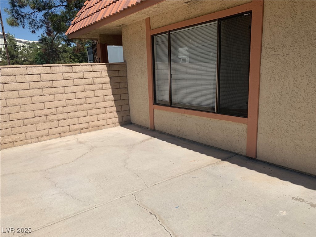 Henderson, Nevada 89014, United States, 3 Bedrooms Bedrooms, ,2 BathroomsBathrooms,Residential,Active,220334