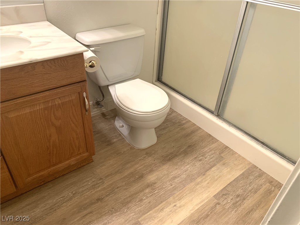 Henderson, Nevada 89014, United States, 3 Bedrooms Bedrooms, ,2 BathroomsBathrooms,Residential,Active,220334