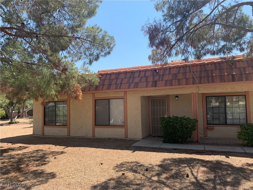 Henderson, Nevada 89014, United States, 3 Bedrooms Bedrooms, ,2 BathroomsBathrooms,Residential,Active,220334