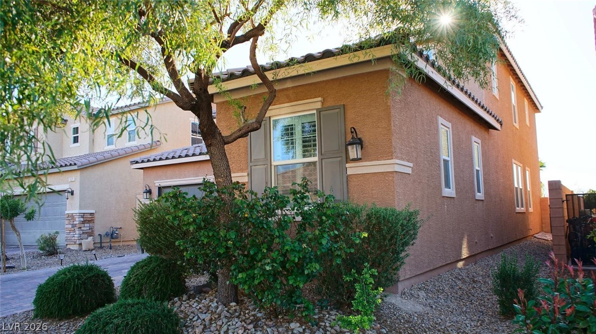 1125 Echo Pass Street