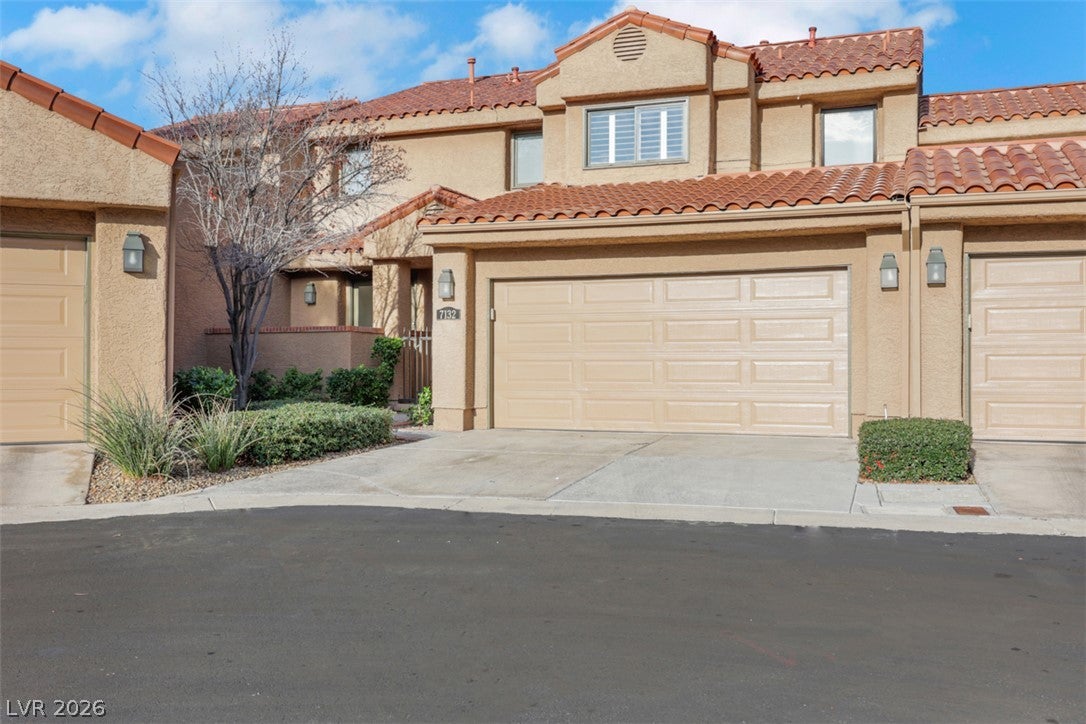 7132 Mission Hills Drive