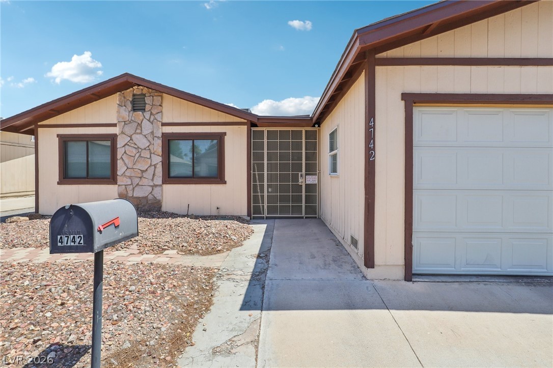 4742 Tierra Verde Street