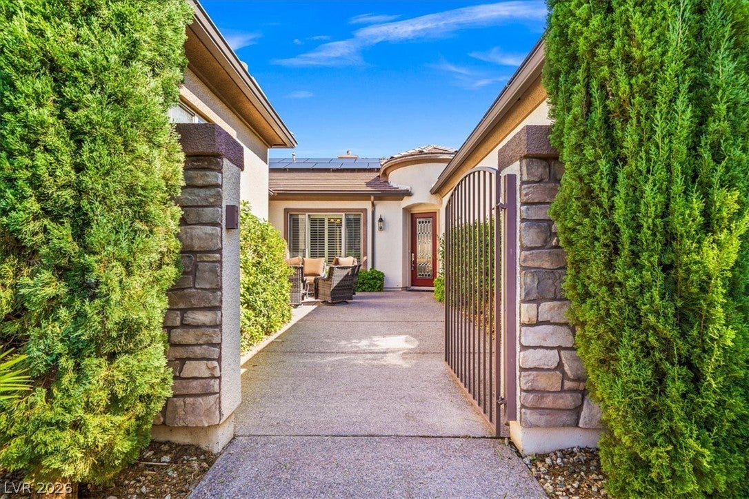 2104 Pont National Drive