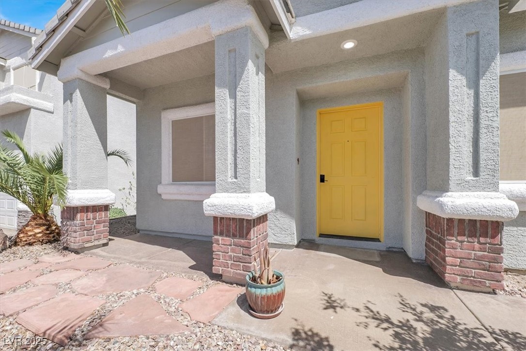 669 Pacific Cascades Drive