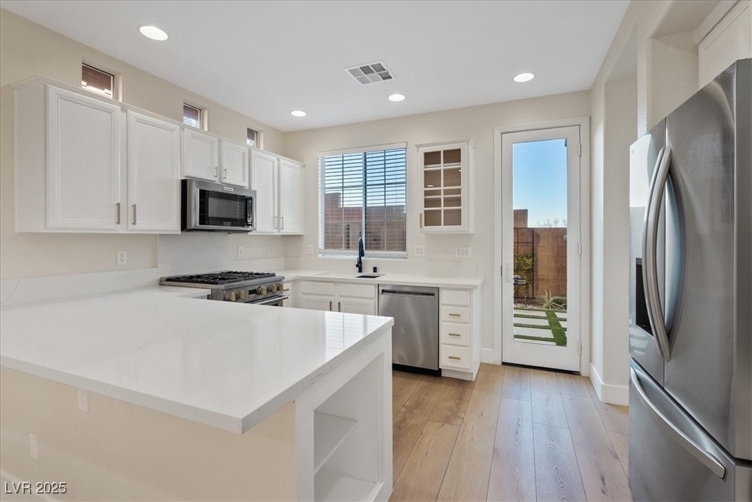 2334 Malaga Peak Street