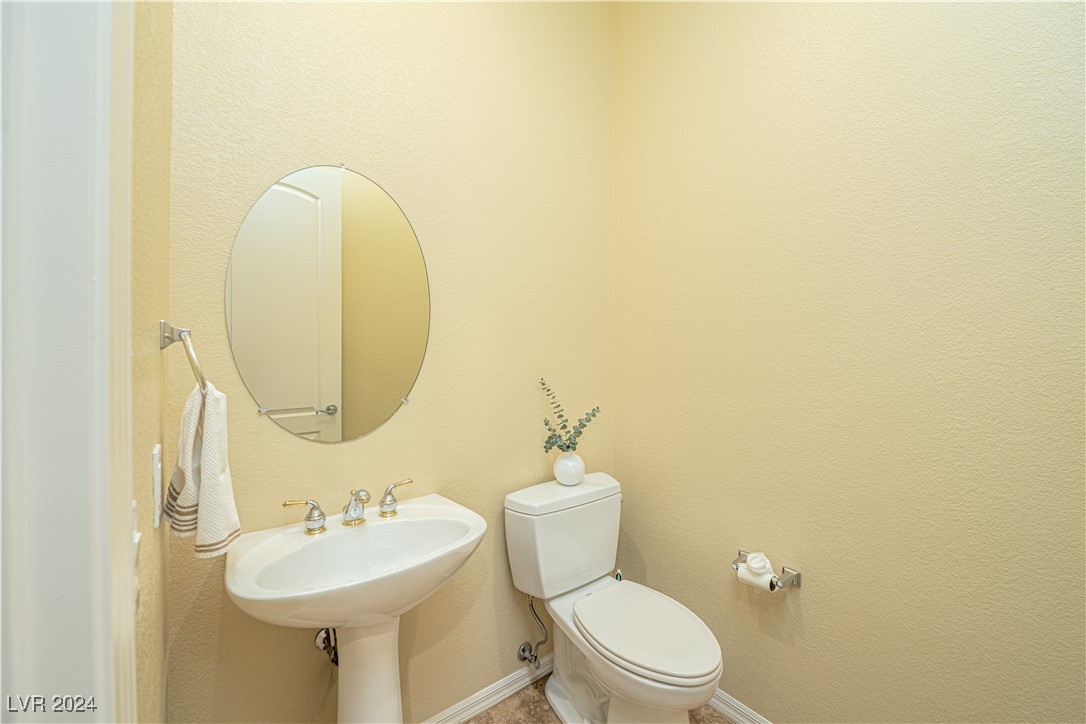 2491 Hardin Ridge Drive, Henderson, Nevada image 27