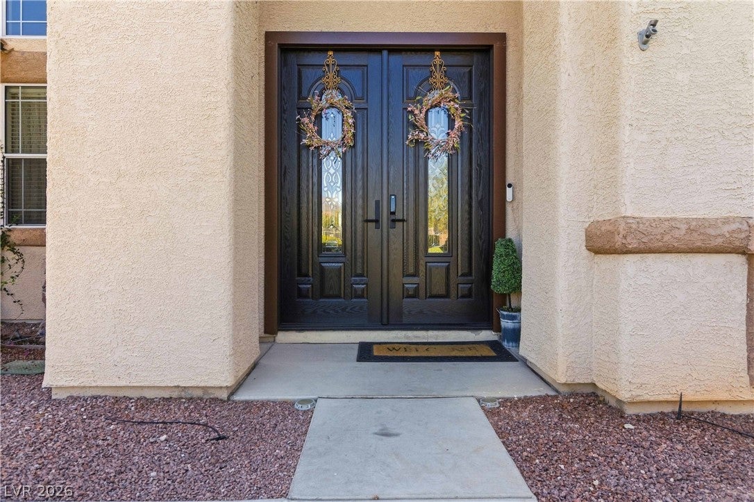 2909 Tanagrine Drive