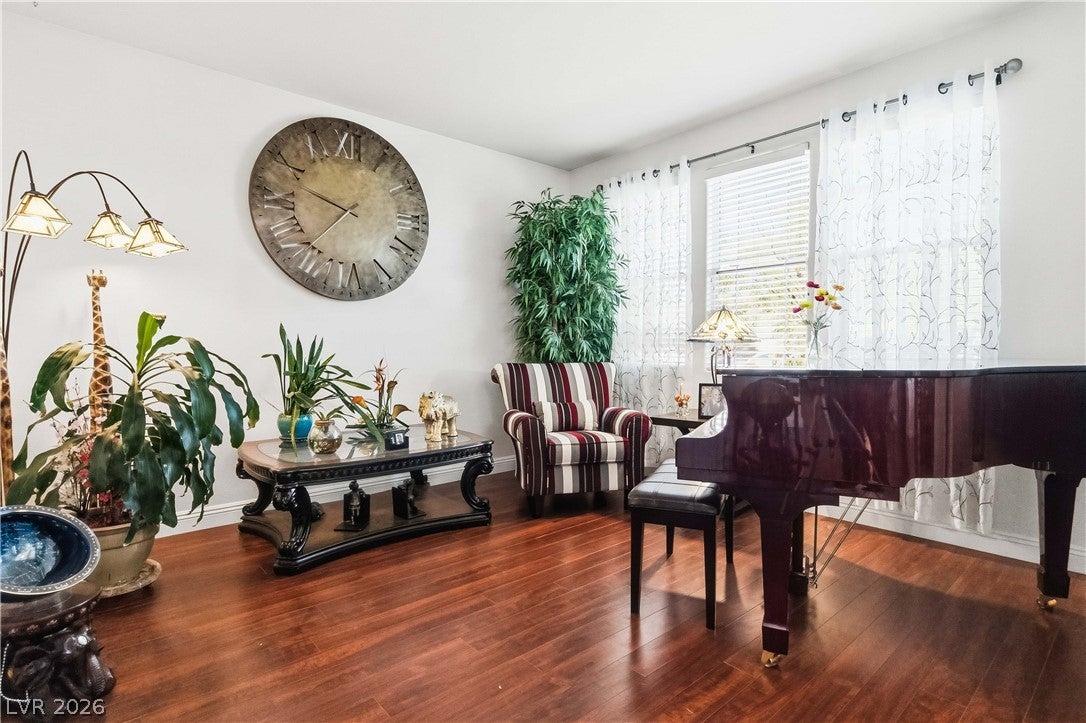 2909 Tanagrine Drive