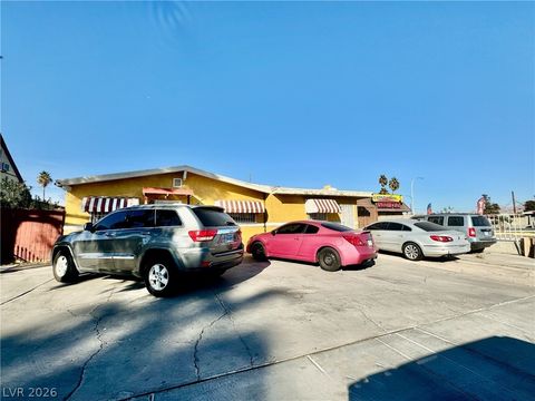 2033 E Saint Louis Avenue Las Vegas NV 89104