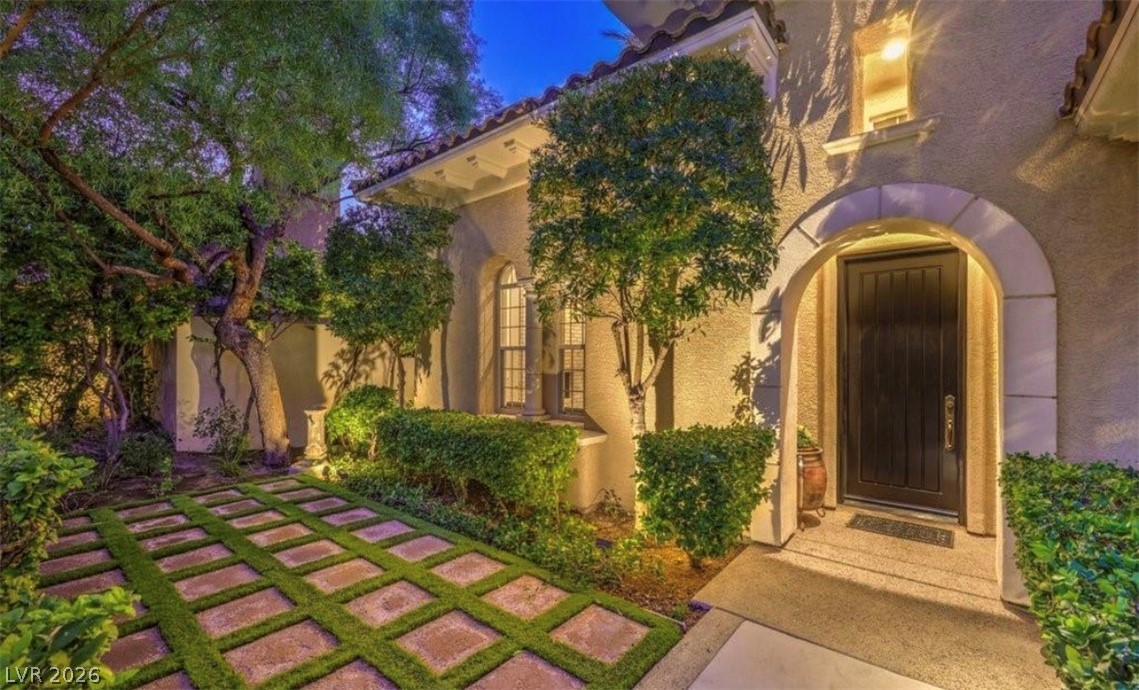 11857 Oakland Hills Drive