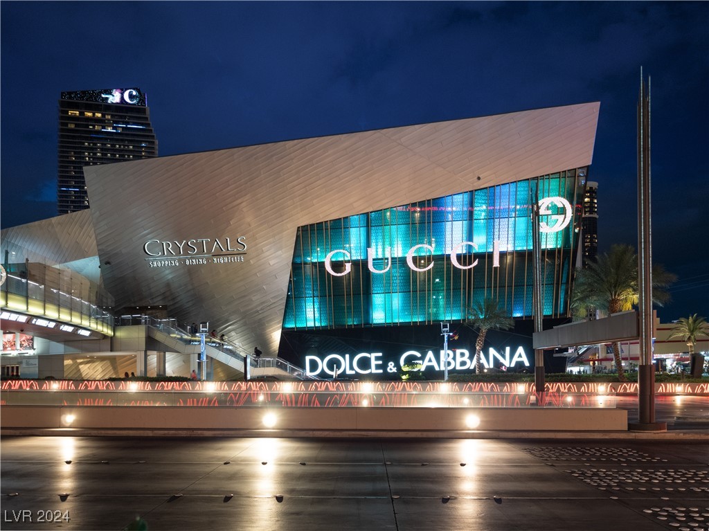 Las Vegas, Nevada 89158, United States, 1 Bedroom Bedrooms, ,2 BathroomsBathrooms,Residential,Active,41456