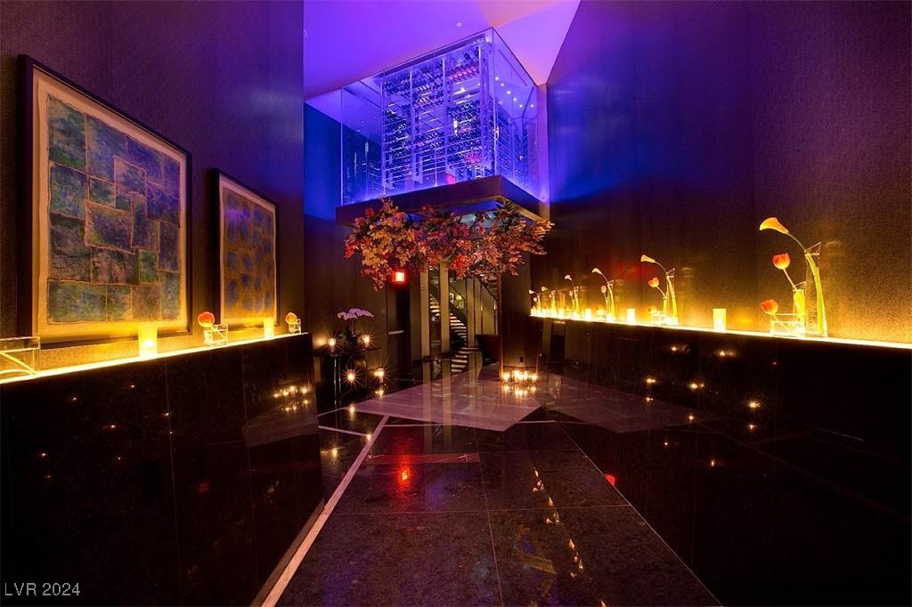 Las Vegas, Nevada 89158, United States, 1 Bedroom Bedrooms, ,2 BathroomsBathrooms,Residential,Active,41456