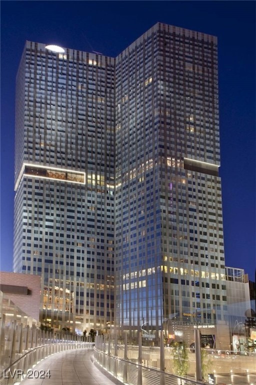 Las Vegas, Nevada 89158, United States, 1 Bedroom Bedrooms, ,2 BathroomsBathrooms,Residential,Active,41456