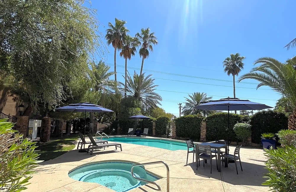 Las Vegas, Nevada 89121, United States, 2 Bedrooms Bedrooms, ,2 BathroomsBathrooms,Residential,Active,101568