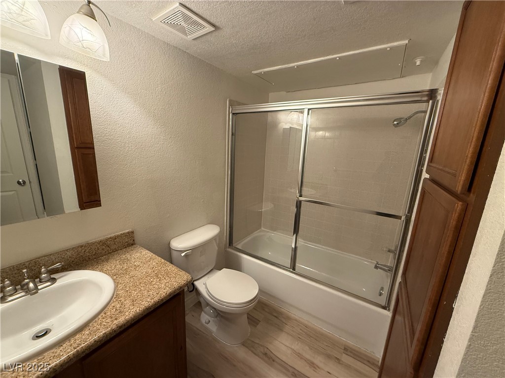 Las Vegas, Nevada 89121, United States, 2 Bedrooms Bedrooms, ,2 BathroomsBathrooms,Residential,Active,101568