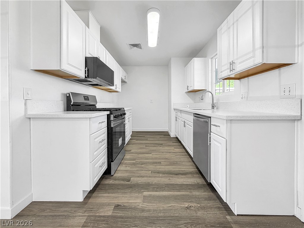 2937 Webster