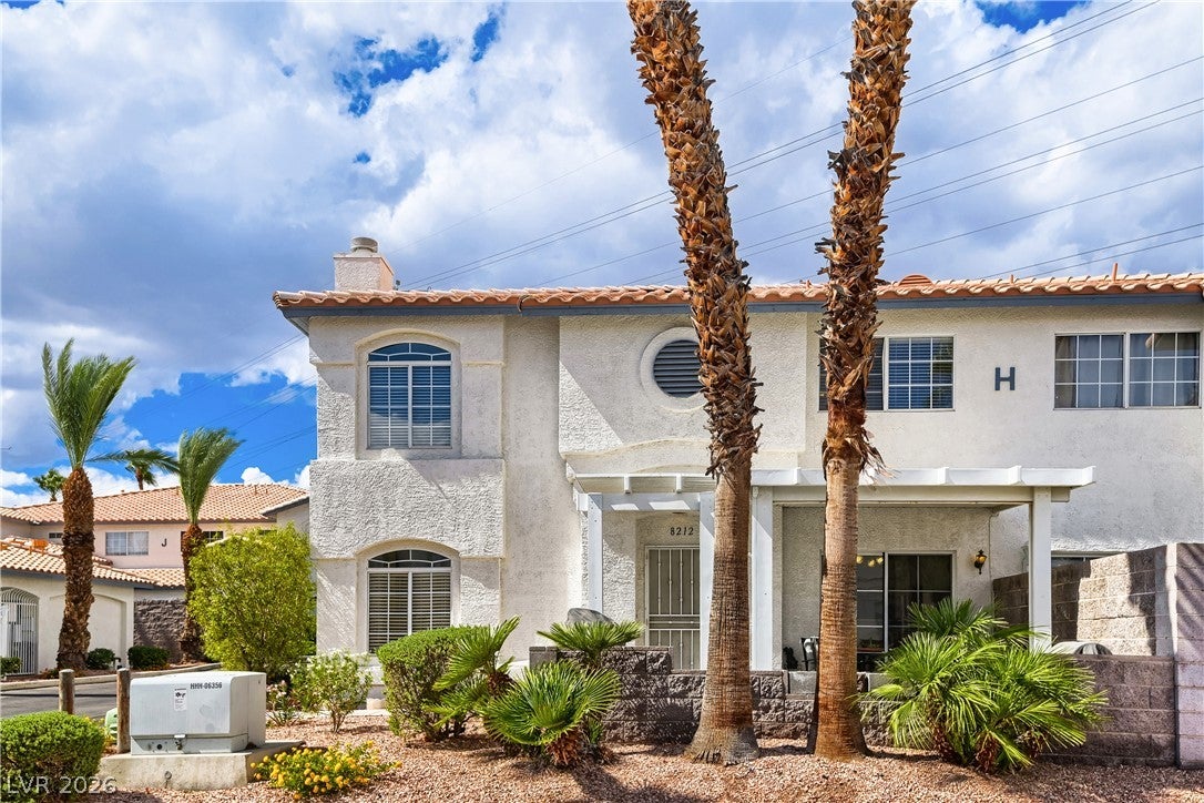 8212 Dream Star Court