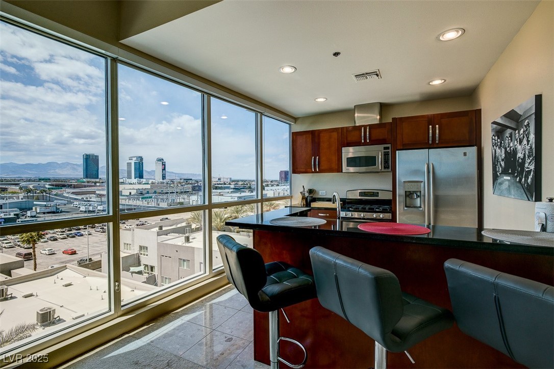4575 Dean Martin Drive 610